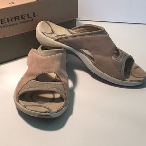 Women’s Merrell Palmetto Taupe Sandal 7M